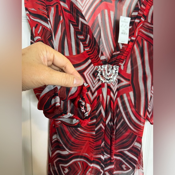 🌹NWT! Express Red Sheer Blouse - Picture 8 of 16